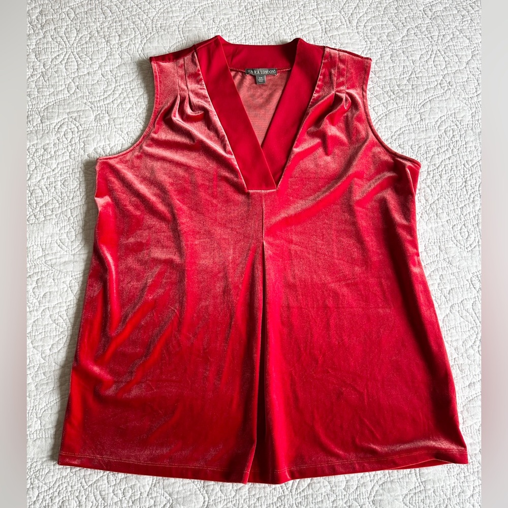 Jessica London Swing Sleeveless Top Size 14/16 Red Velour Velvet V-Neck Pleated